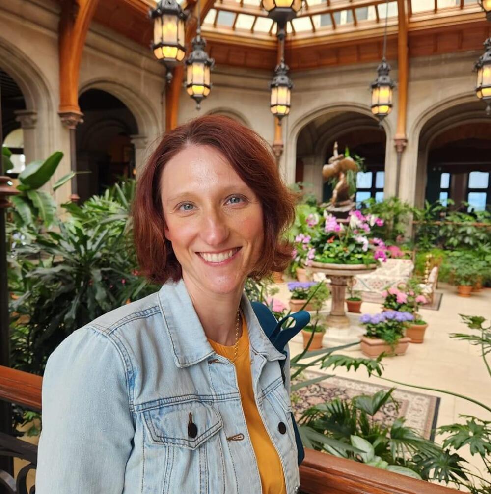 Meet your Posher, Christina